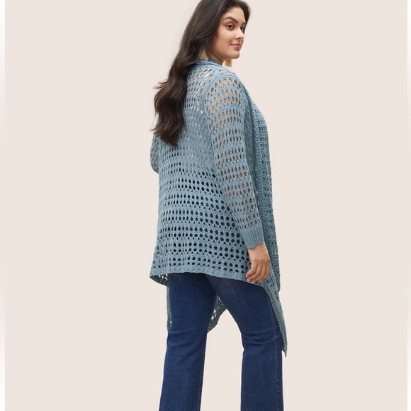 BloomChic Plain Texture Cut Out Asymmetrical Hem Cardigan - Picture 2 of 6